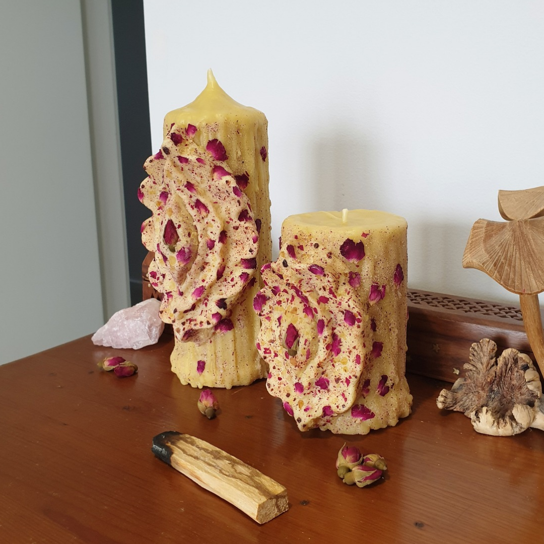 Medium Yoni Beeswax Pillar Candle | 70 Hrs ♡ One-of-a-kind