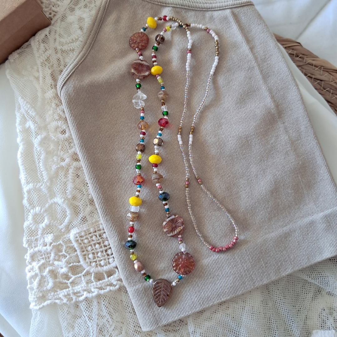 'Flower Child' Retro Long Bead Necklace ♡