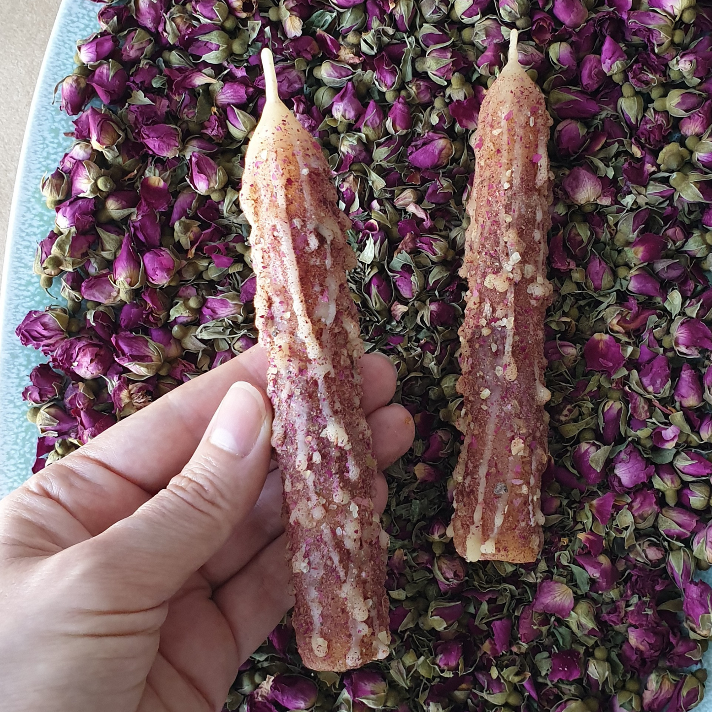 'Resin & Rose' Beeswax Candle | Single