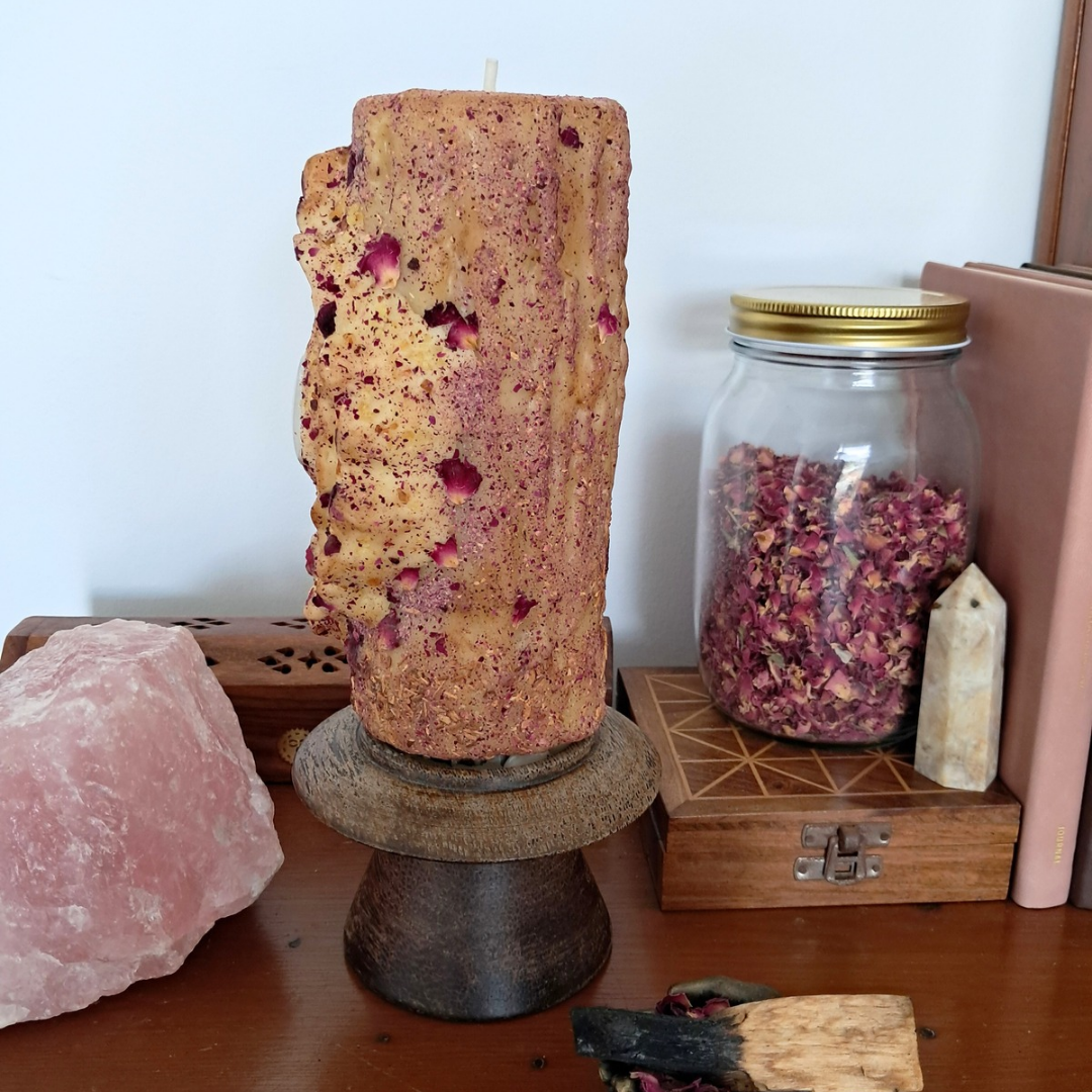 Large Yoni Beeswax Candle with Rainbow Moonstone ♡ Sacred Rose