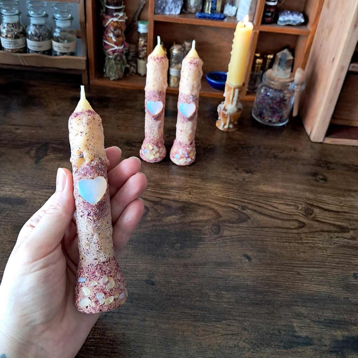 'Opalite, Lavender, Rose Sacred Lotus & Frankincense' Beeswax Taper Candle (Single) ♡ 15cm