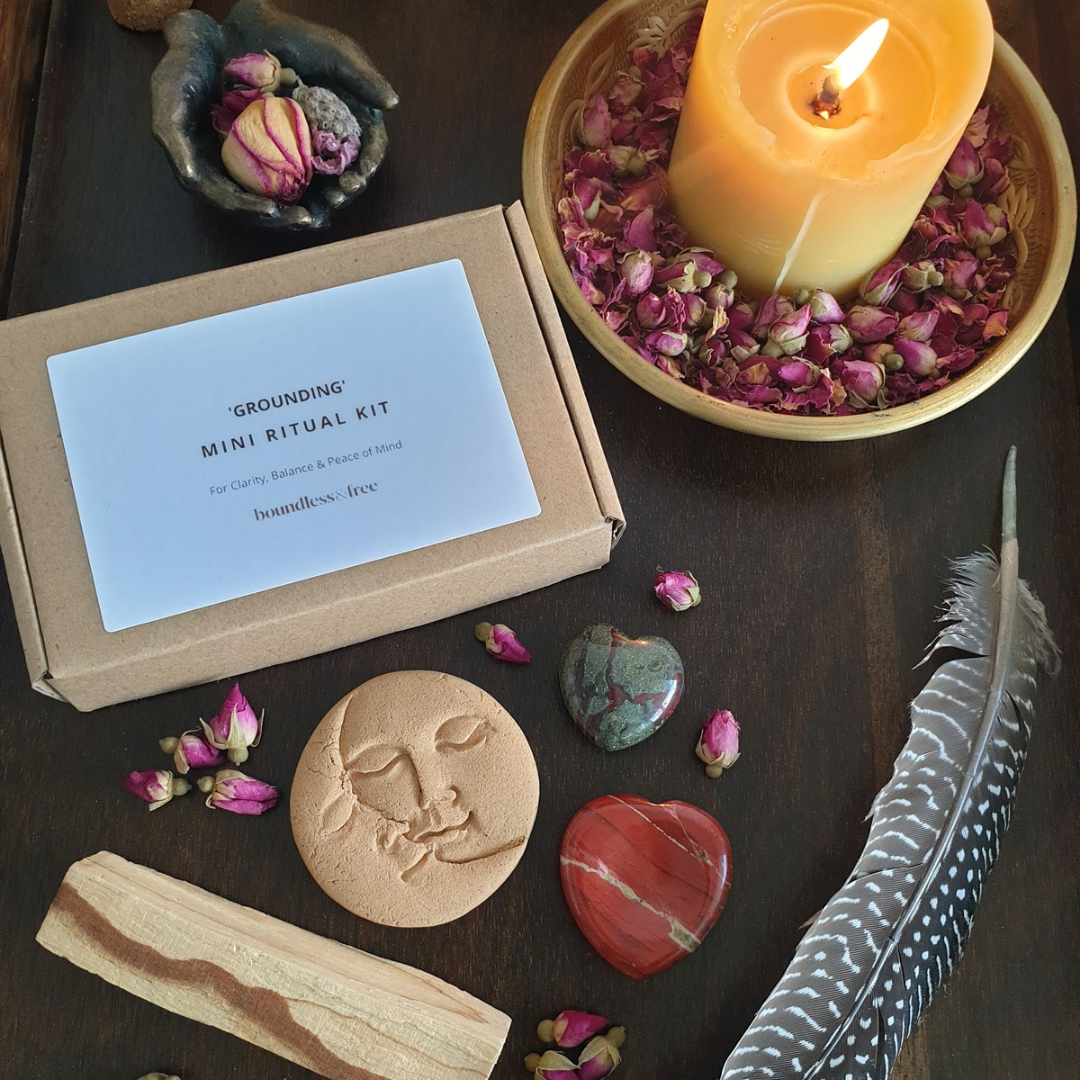 'Celestial Earth' Large Beeswax Pillar & Moon Pyramid ♡ Candle Gift Set