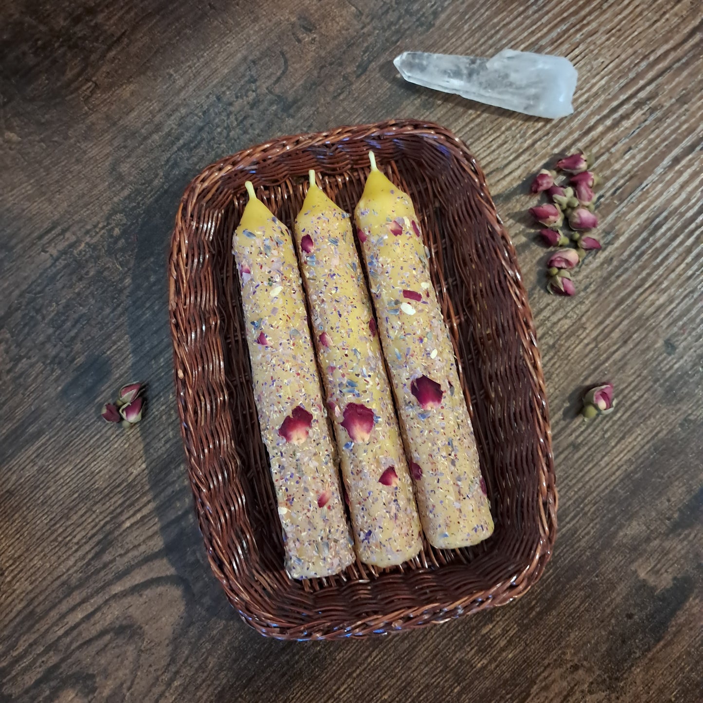'Soft Devotion' ♡ Single Beeswax Taper Candle (15cm)
