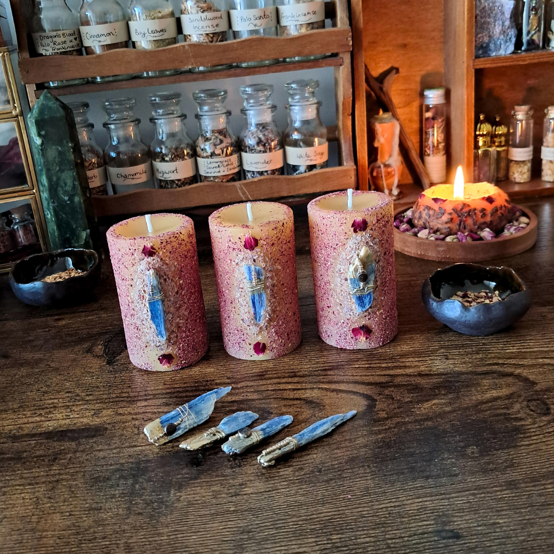 Kyanite & Rose | Small Beeswax Pillar Candle