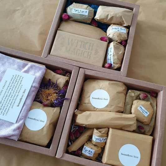 Mystery Gift Box ♡ $70+ Value | Medium