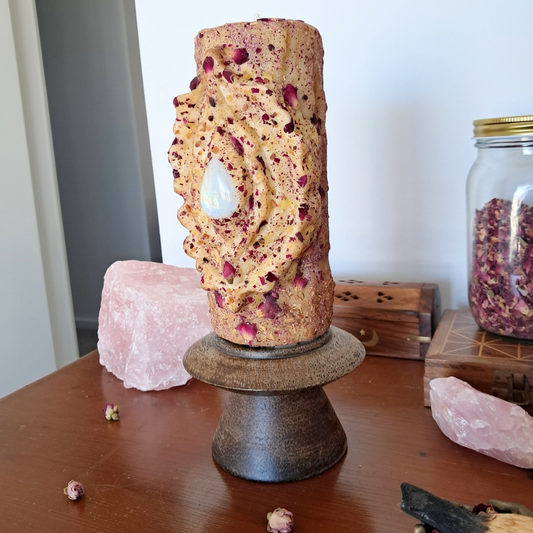 Large Yoni Beeswax Candle with Rainbow Moonstone ♡ Sacred Rose