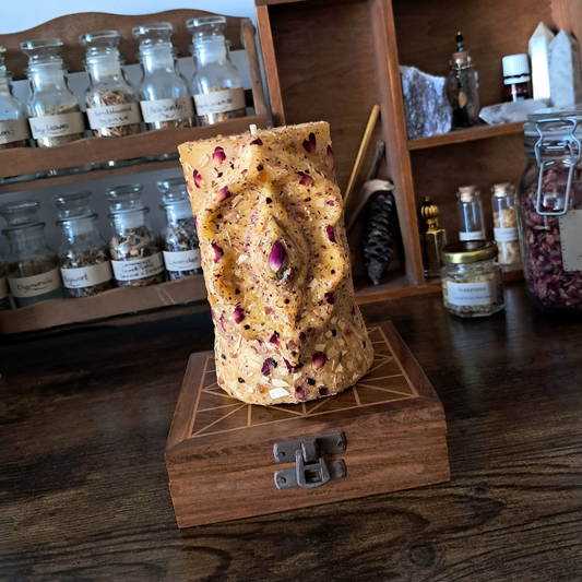 Yoni' Beeswax Pillar Candle with Palo Santo & Sacred Resins ♡ 100+ hrs