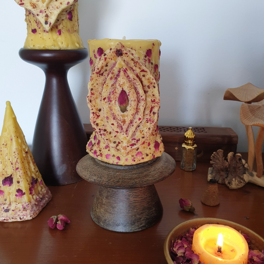'The Sacred Portal' Yoni Beeswax Pillar Candle | Medium 70+ Hrs