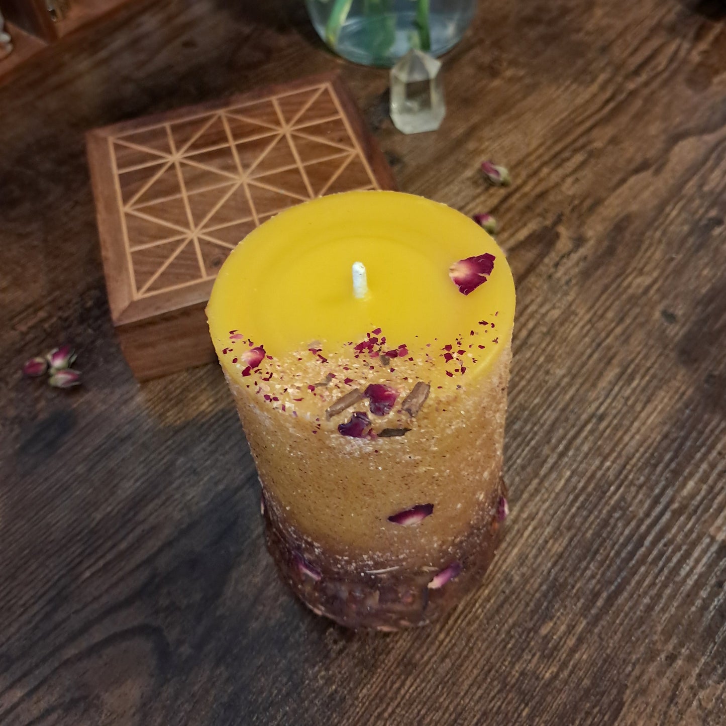 'Sun/Moon' Beeswax Pillar Candle | Cinnamon, Frankincense & Rose