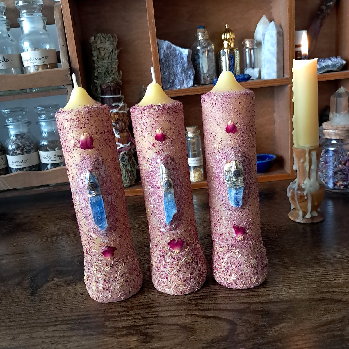 Kyanite & Rose | Beeswax 15cm Candle