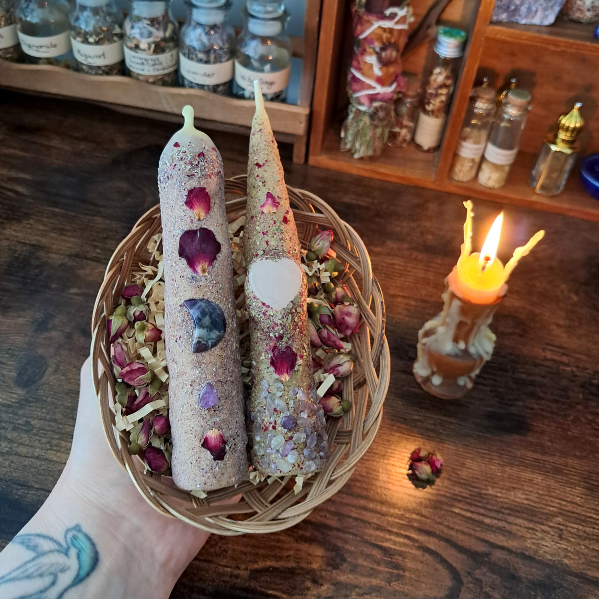 Rose & Lavender Beeswax Taper Candle Duo | with Rose Quartz & Amethyst