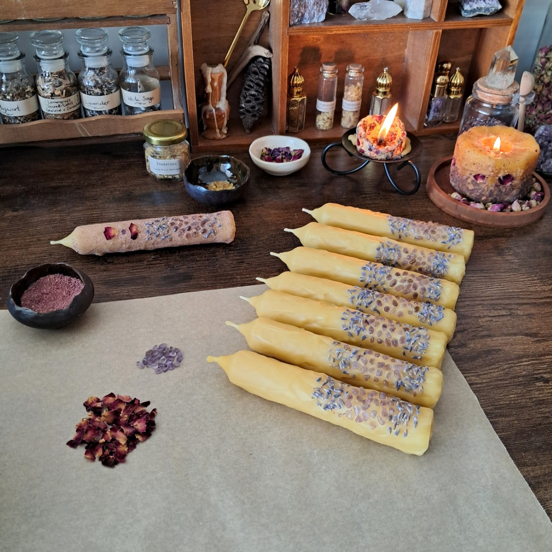 'Lavender & Amethyst' Beeswax Taper Candle (Single) ♡ 15cm