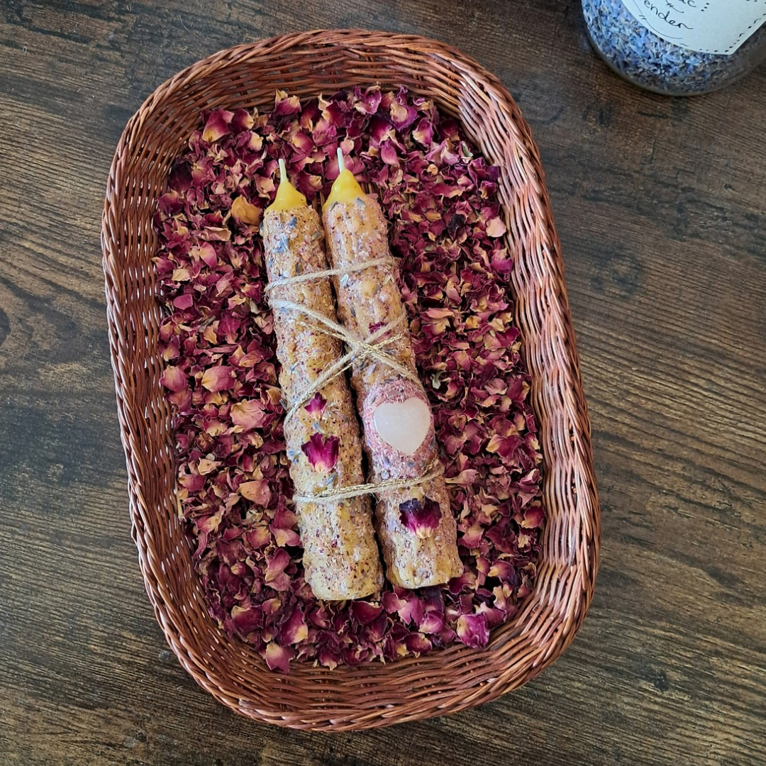 'Lavender Dreams' Beeswax Taper Candles with Rose Quartz (Pair) ♡ One-of-a-kind