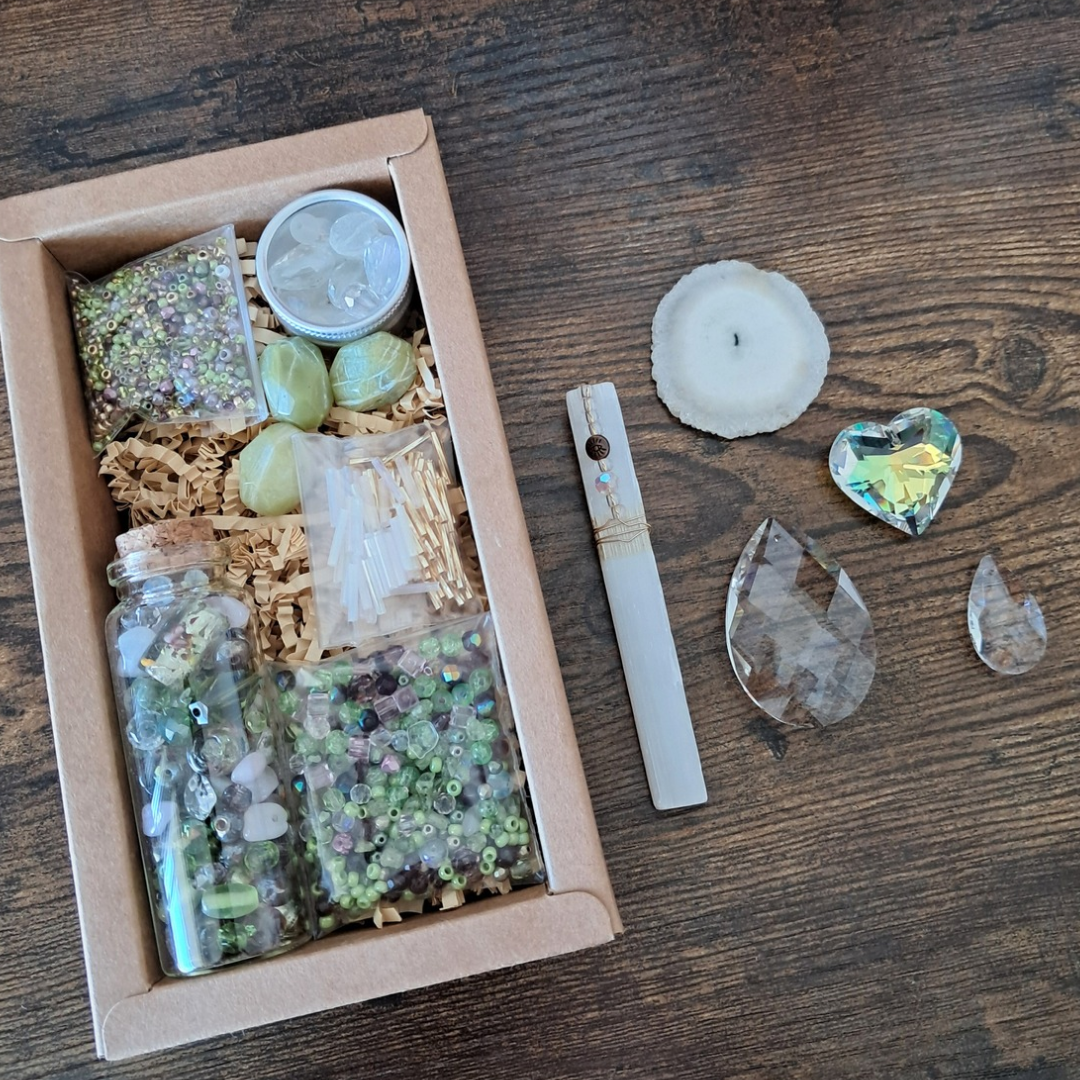 Solar Quartz & Selenite DIY Suncatcher Bead Kit (Green)