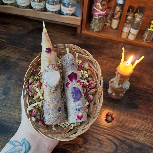 Rose & Lavender Beeswax Taper Candle Duo | with Rose Quartz & Amethyst