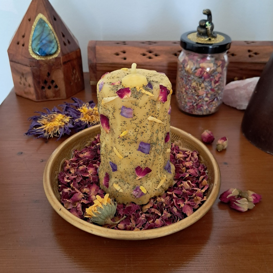'Lunar Bloom' Beeswax Pillar Candle ♡ Small | 25+ hrs