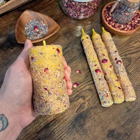 'Soft Devotion' ♡ Small Botanical Beeswax Pillar Candle