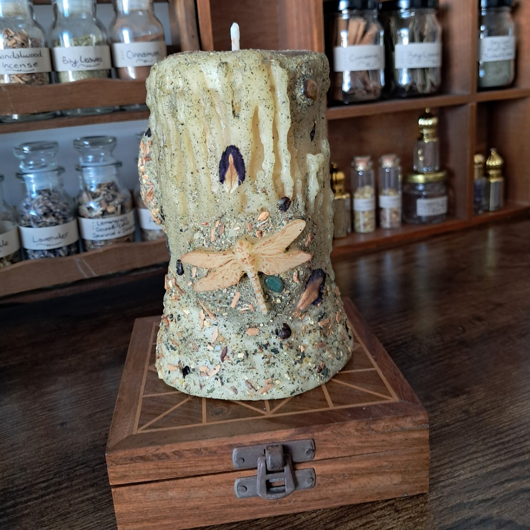'Aventurine Heart' with Dragonfly Beeswax Pillar Candle | The Mystic's Forest
