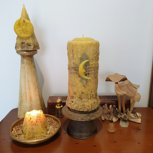'Celestial Earth' Large Beeswax Pillar Candle with Herbs & Resins | 100+ hrs ♡ Includes Free Moon Pyramid Candle