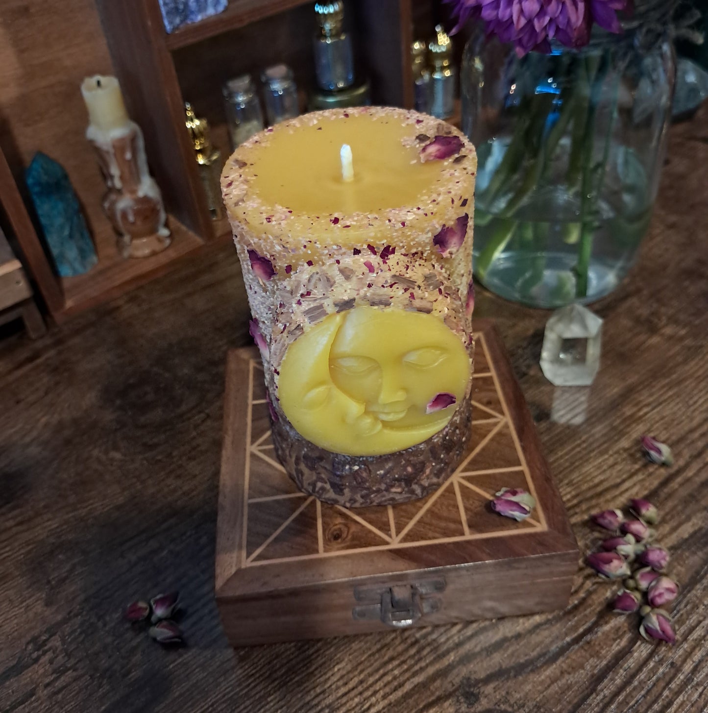 'Sun/Moon' Beeswax Pillar Candle | Cinnamon, Frankincense & Rose