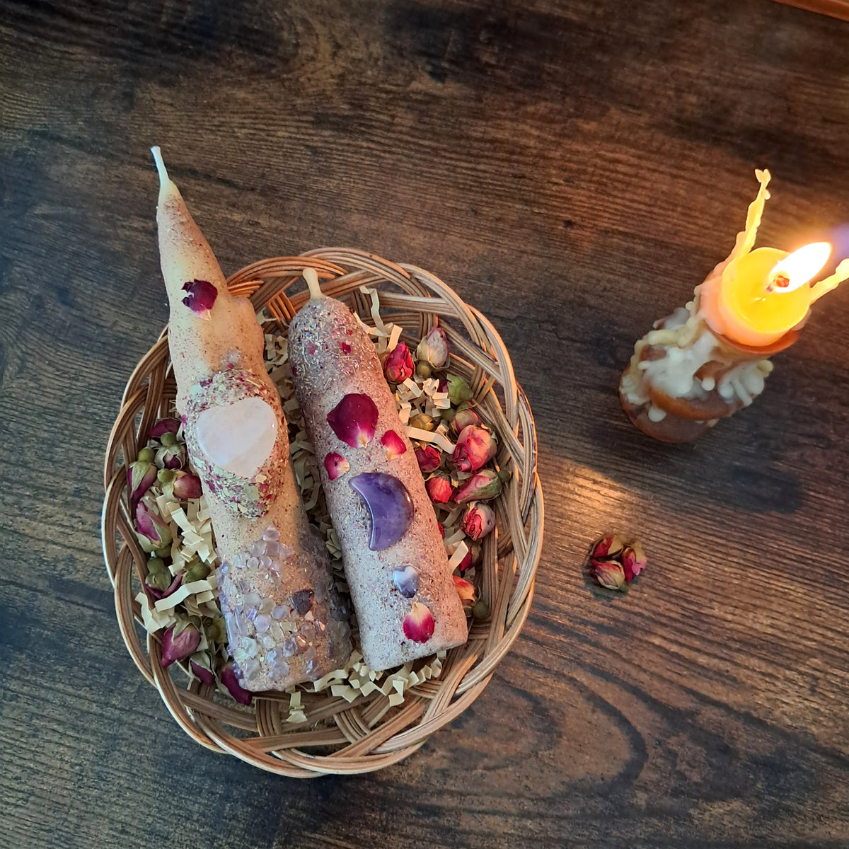 Rose & Lavender Beeswax Taper Candle Duo | with Rose Quartz & Amethyst