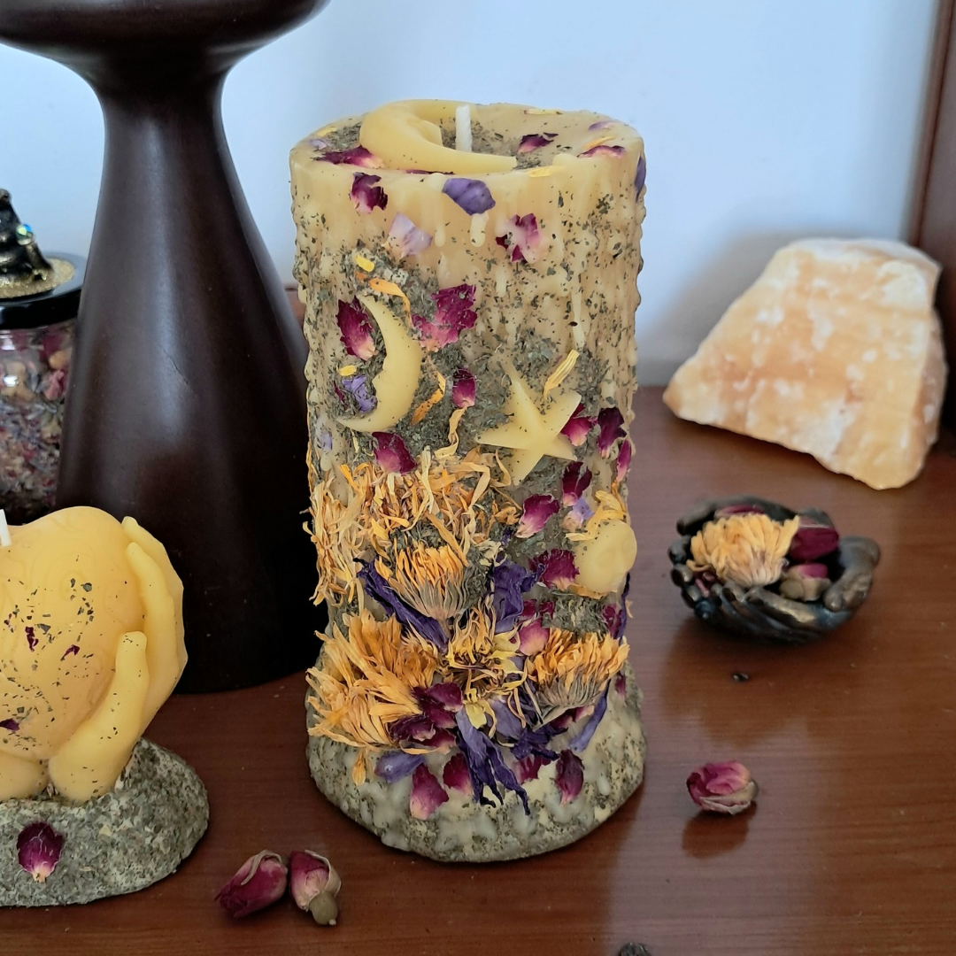 'Lunar Bloom' Beeswax Pillar Candle ♡ Large | 100 hrs