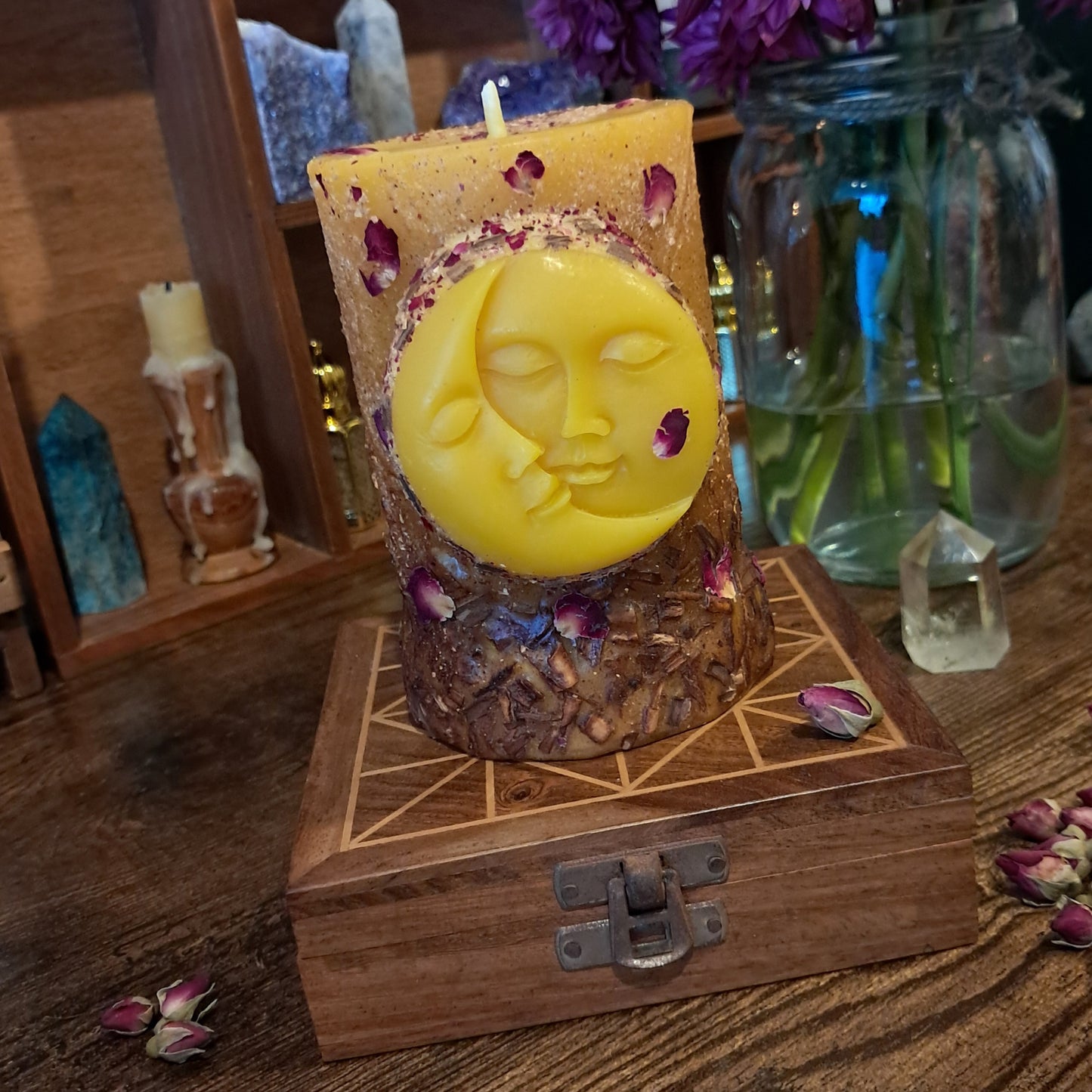 'Sun/Moon' Beeswax Pillar Candle | Cinnamon, Frankincense & Rose